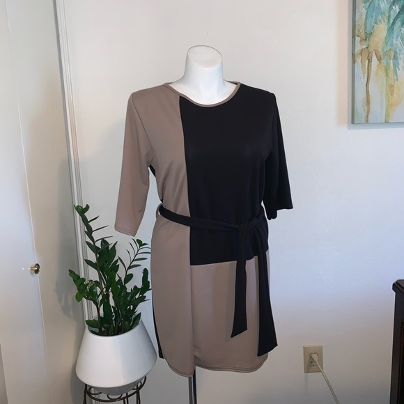 Kate Color Block Belted T Shirt Dress - Picture 2 of 5
